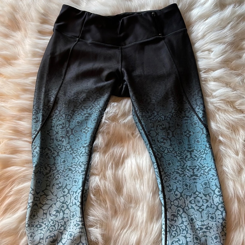 Calia Cropped Leggings